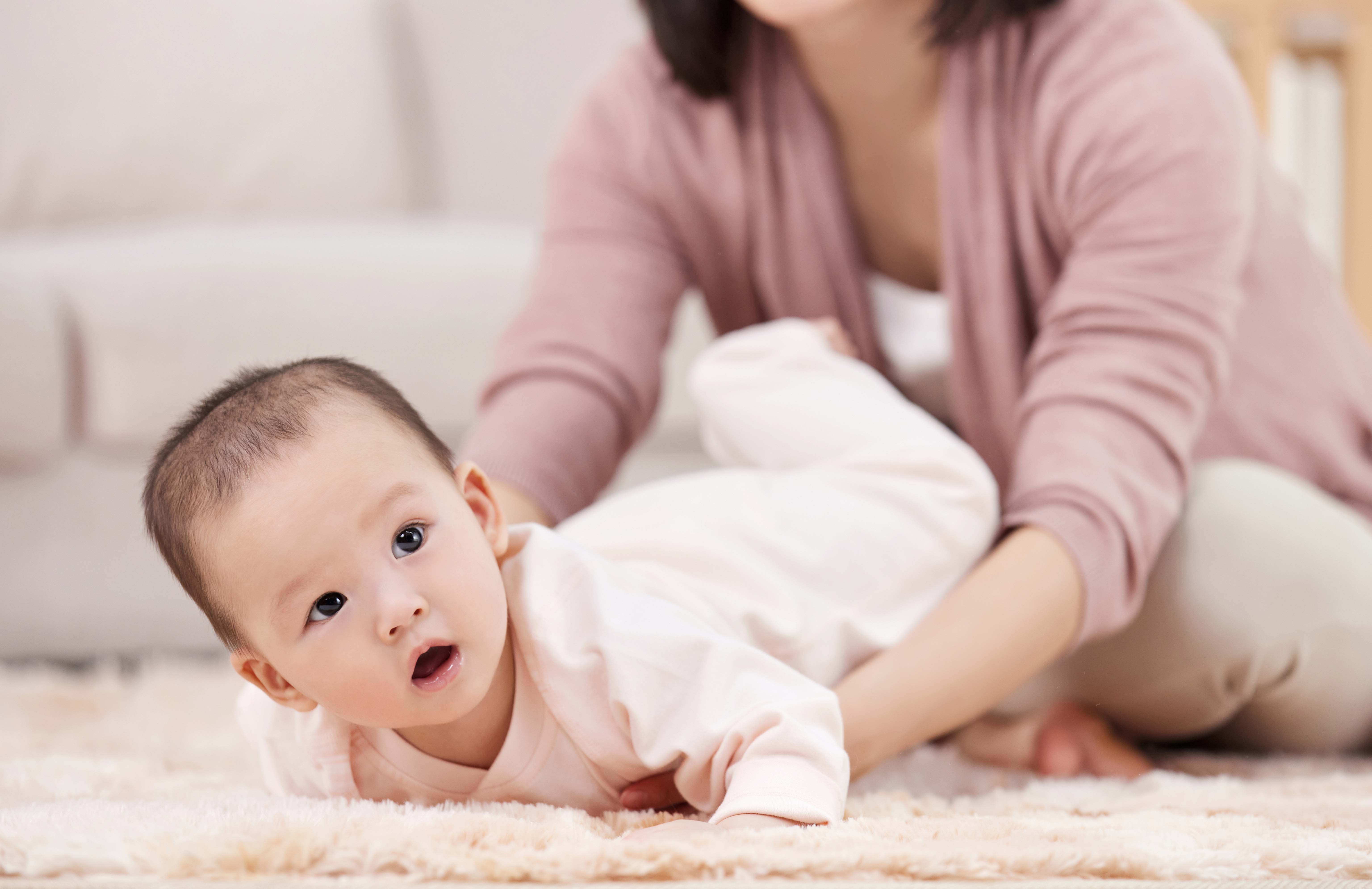 <b>赴美生子已成历史！赴港生子依旧热门，一出生即享永居待遇！</b>